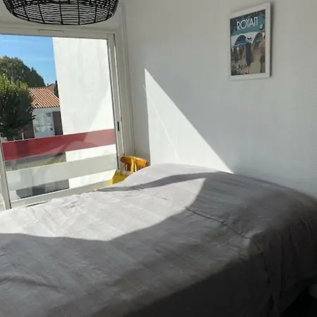 Maison De Avec Terrasse, Jardin, Garage, Animaux Acceptes A - Fr-1-494-116 Royan